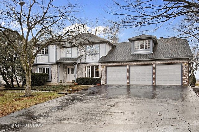 1st image of 11S478 McGrath Ln