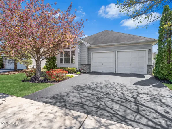 3 Baldwin Drive, Manchester, NJ 08759