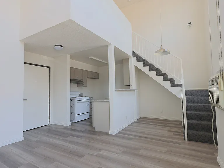 2796 Francis Ave — Photo 26