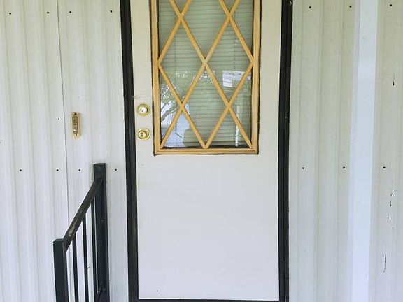 5th image of 1437 Gladiola Dr