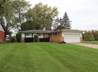 5286 Fern Ave, Grand Blanc, MI 48439