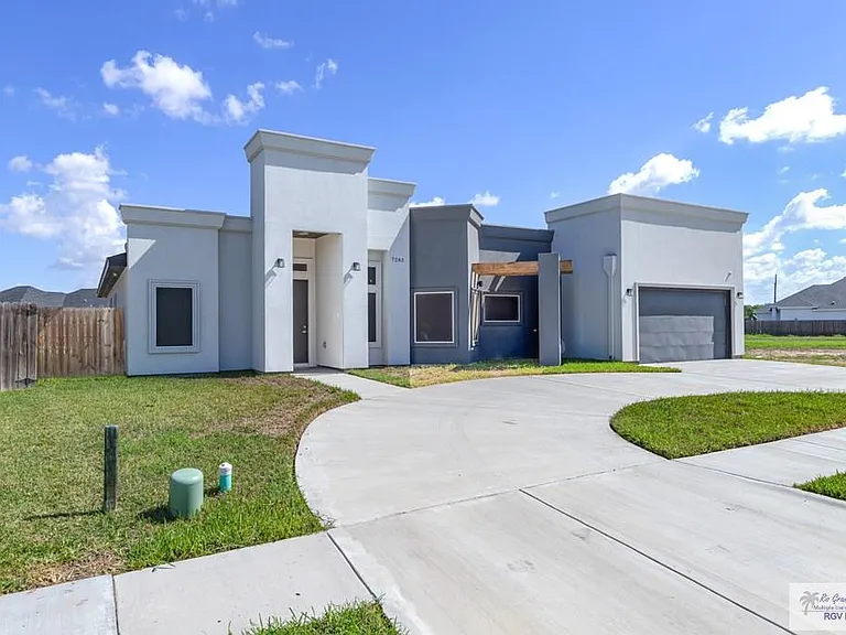 7283 Rain Forest Dr — Photo 8