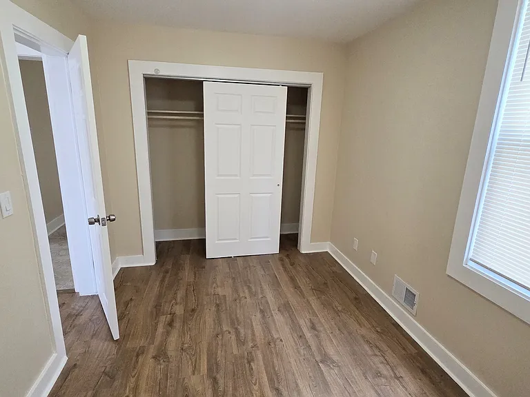 389 New York Ave #1 — Photo 13