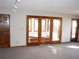 451 Seven Pines Dr, Pickerington, OH