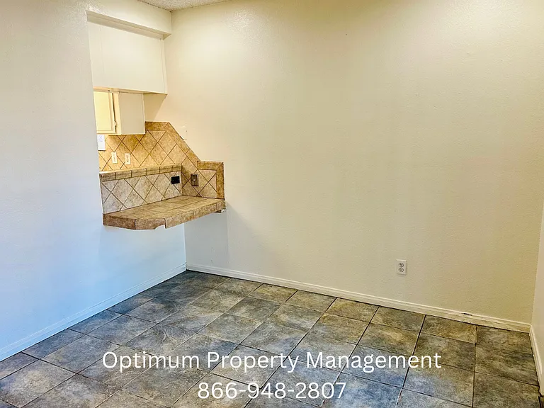 7578 Paisley Ave — Photo 33