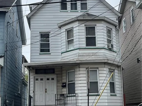 138 Hamilton St, New Brunswick, NJ 08901
