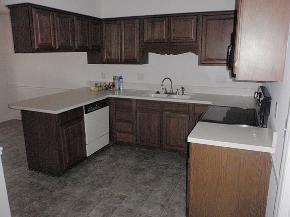 Kitchen with appliances