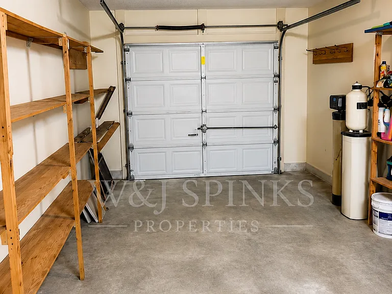 1218 Mango Ct — Photo 14
