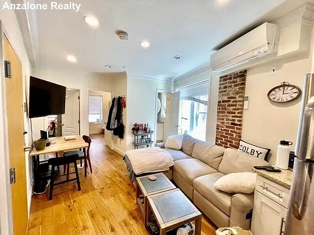 22 Moon St #3 — Photo 7