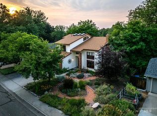 5678 W Gate House Ct, Boise, ID 83703