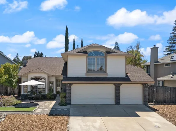 2219 Eagle Dr, Rocklin, CA 95677