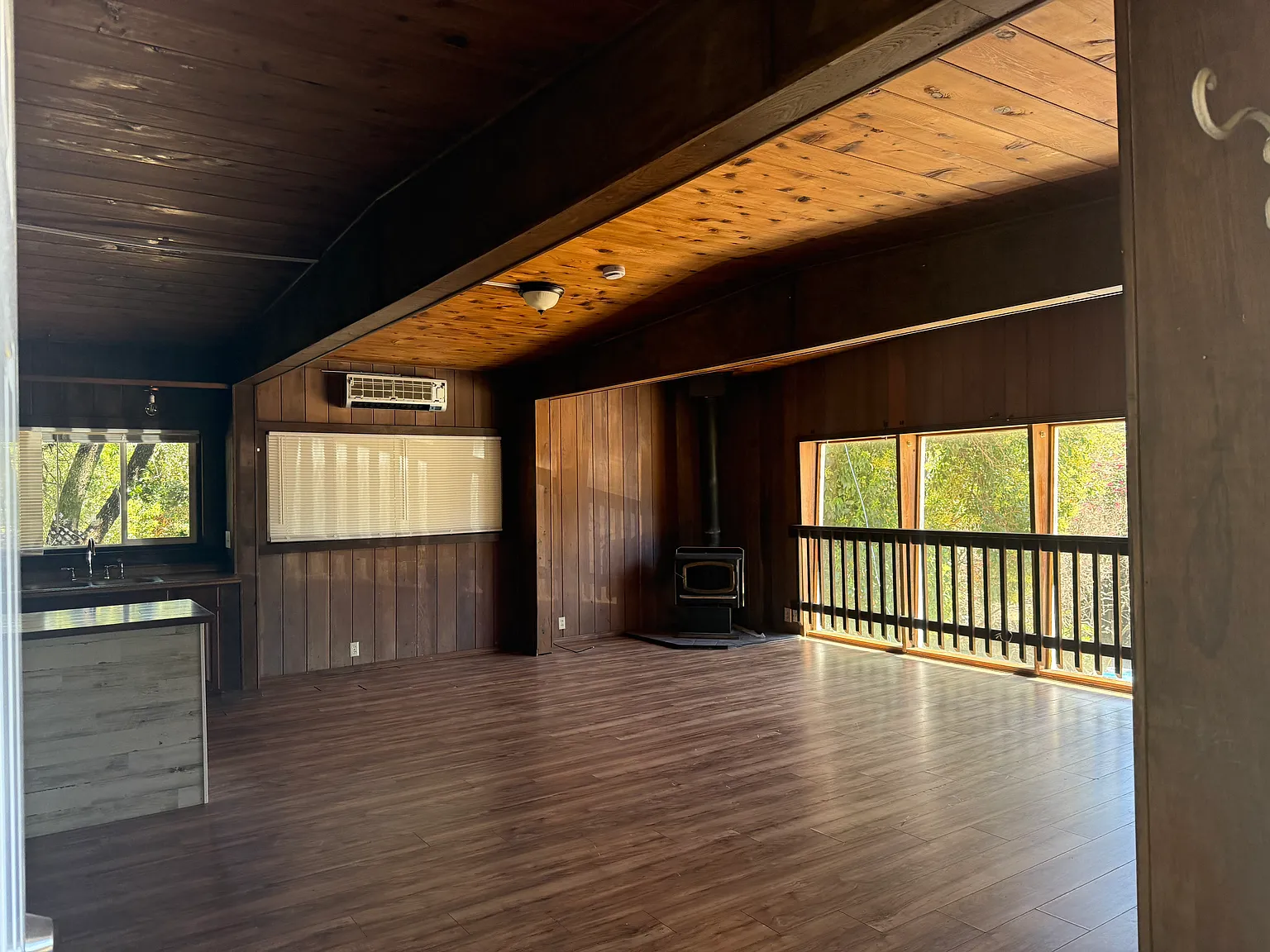 2 bed, 1152 sqft, $1,450 — Photo 2