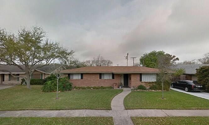 1st image of 442 Montclair Dr
