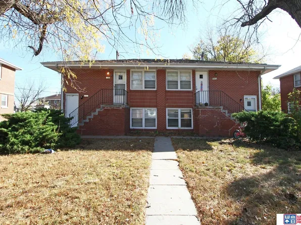 5438 Ervin St, Lincoln, NE 68504