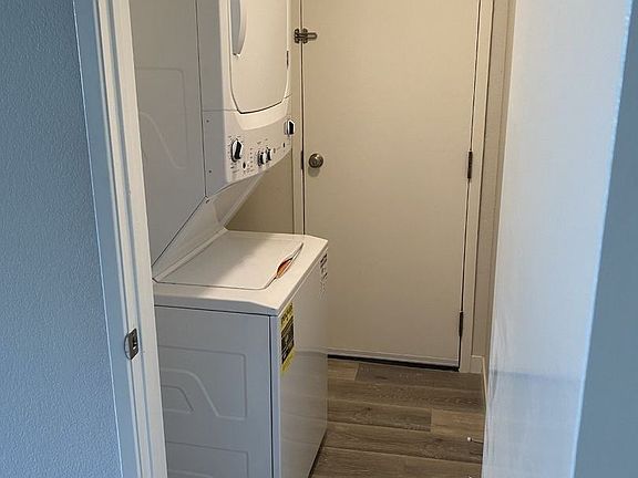 5th image of 1857 Missouri St #1