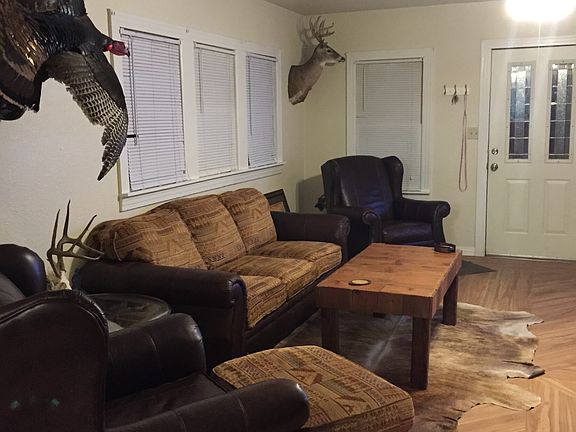 2nd image of 103 E 10th Ave
