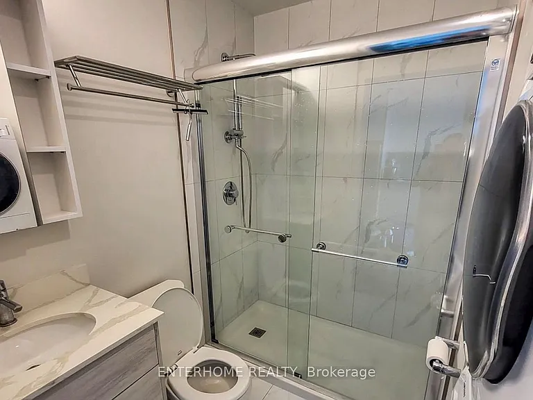 60 Frederick St #3401 — Photo 9