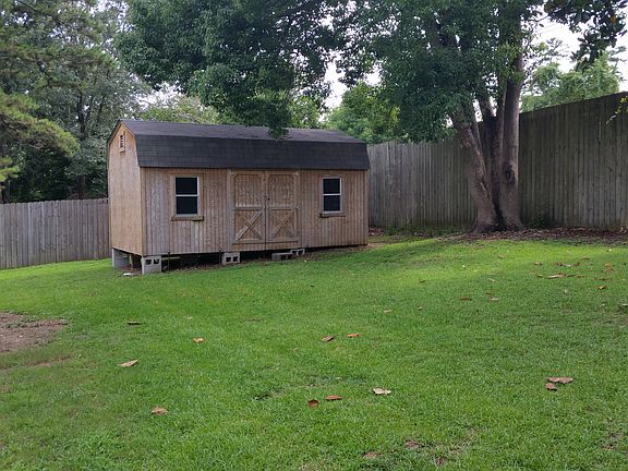 5th image of 2632 Byron Cir
