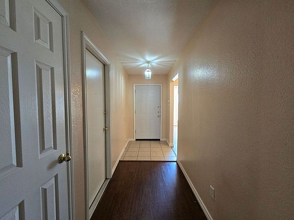 3rd image of 2413 Haven Dr