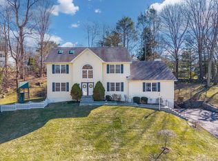 9 Drake Lane, White Plains, NY