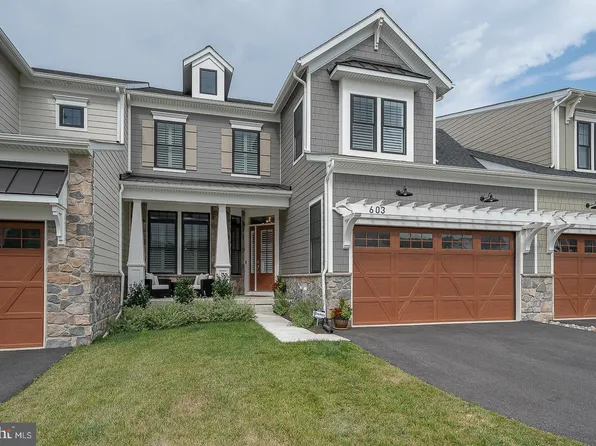 603 Aaron Ct, Newtown Square, PA 19073