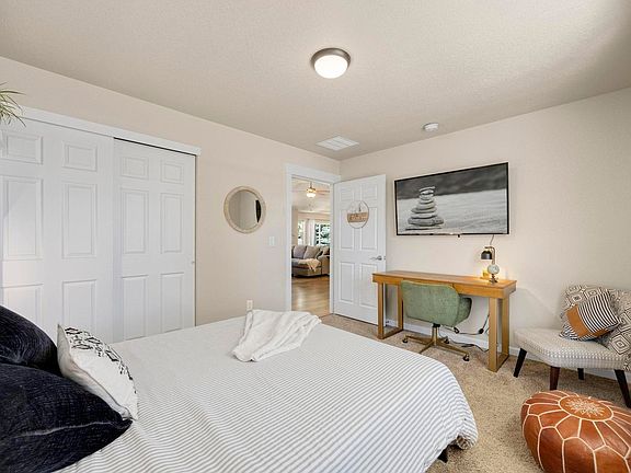 5th image of 7407 Turnbull Ct
