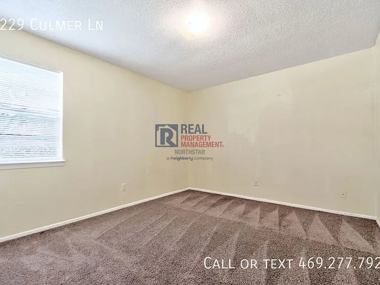 4229 Culmer Ln — Photo 4