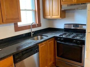 13 Eliot St #2, Somerville, MA 02143