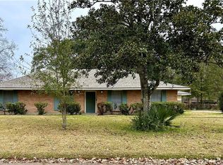10021 E Tampa Dr, Baton Rouge, LA 70815