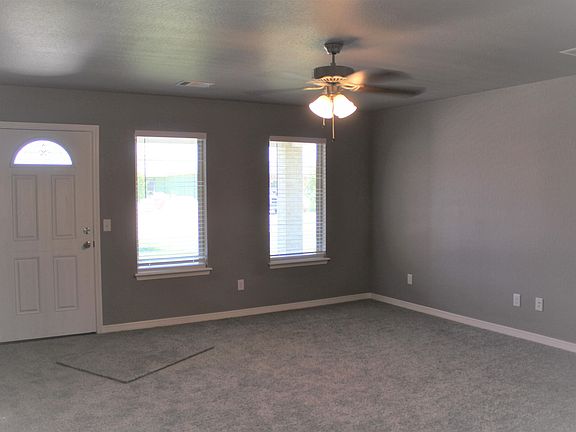 3rd image of 5001 Eberly St