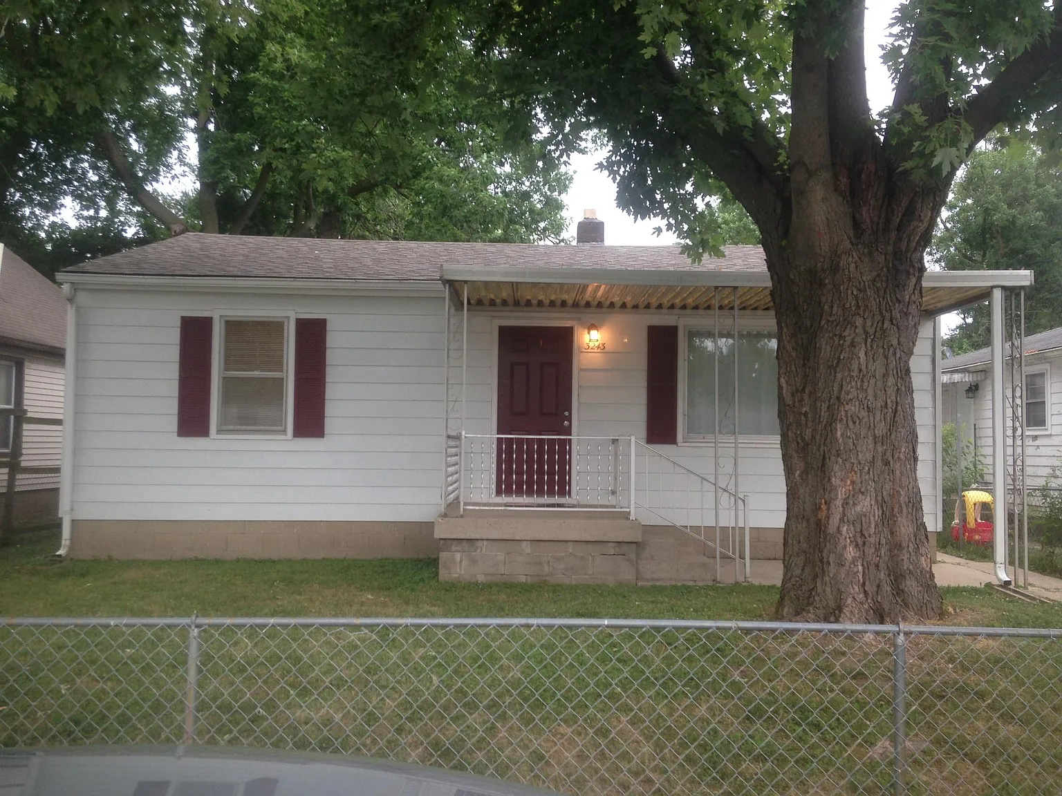 3243 Mars Hill St photo 1