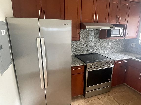 2nd image of 8079 Greenridge Dr #89