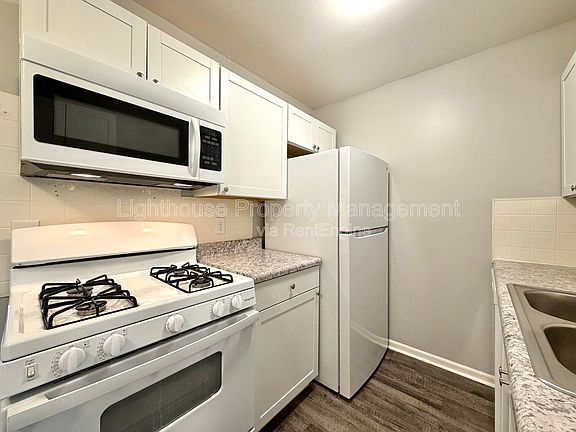 5th image of 1350 Kendall St SE APT 144