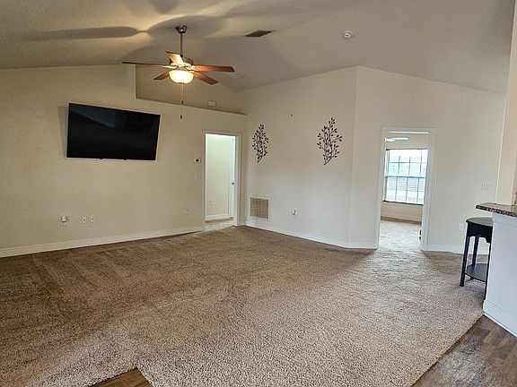 5th image of 973 SE Bywood Avenue