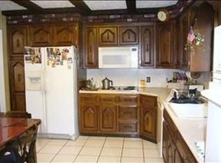 12 Pine Ridge Dr, Hopewell Junction, NY 12533