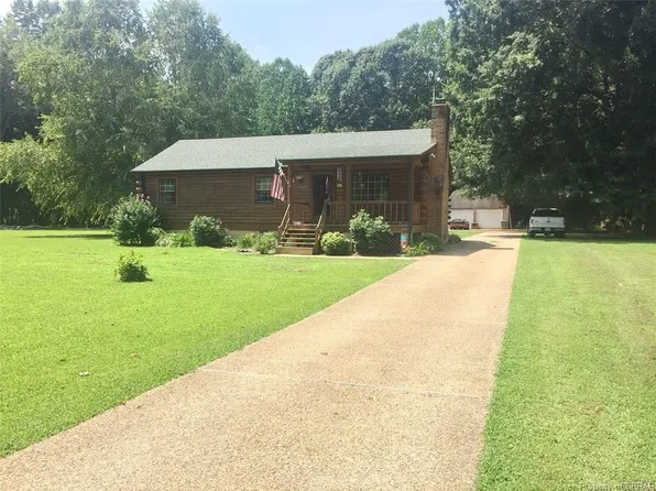 385 Edgewater Rd, Saluda, VA 23149