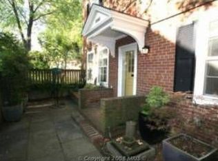 3308 S Wakefield St, Arlington, VA 22206