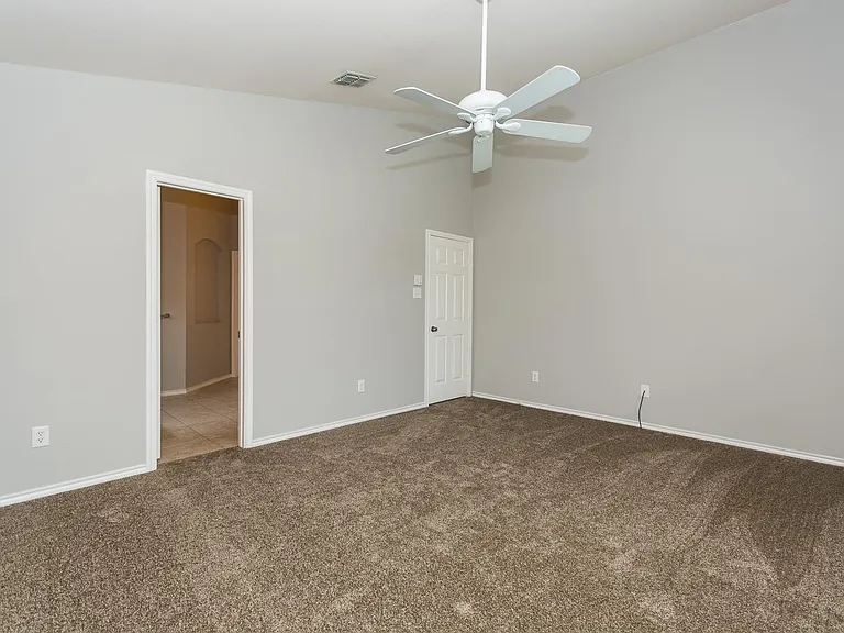 1413 Gordon Dr — Photo 28