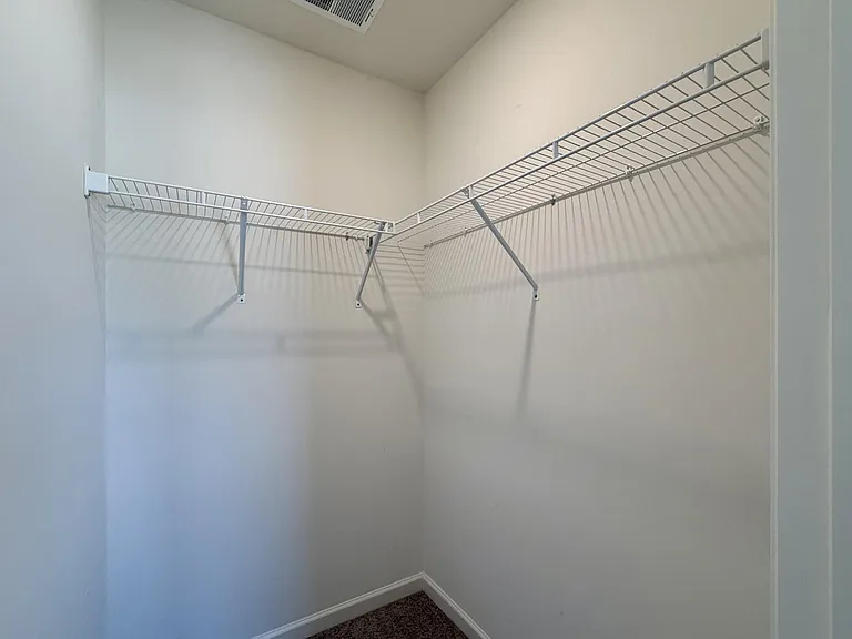 421 Fox Sparrow Ct — Photo 25