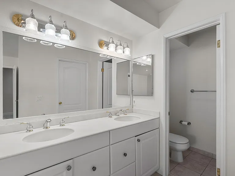 248 Cedar Heights Dr — Photo 2