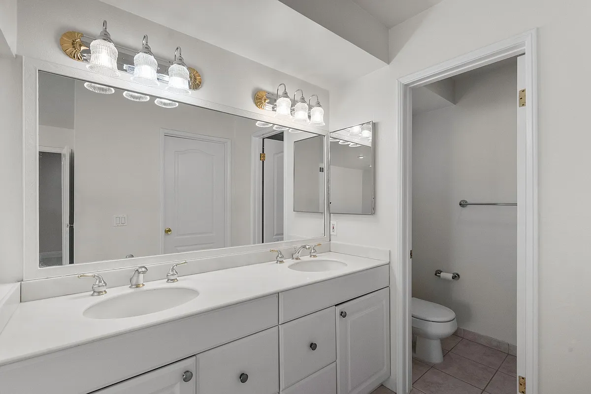 Building Photo - 248 Cedar Heights Dr