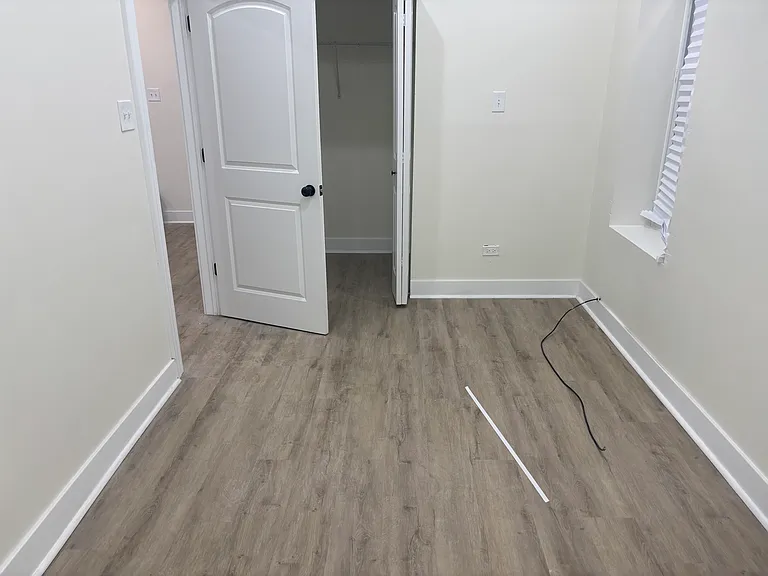 5704 S May St #1 — Photo 10