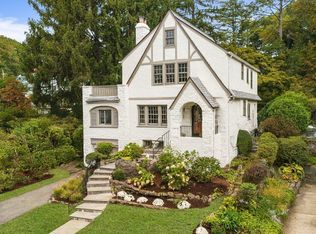 3 Glenn Rd, Larchmont, NY 10538