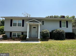 311 Oakridge Dr, Stafford, VA 22556