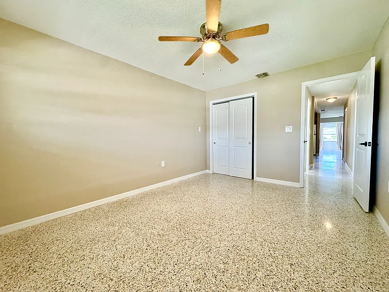 4335 Floramar Ter — Photo 9