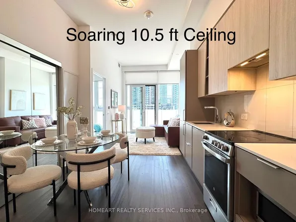 3900 Confederation Pkwy #309, Mississauga, ON L5B 0K7