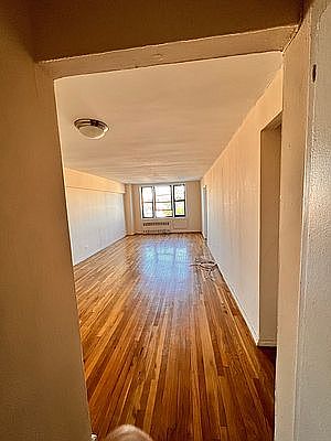 1st image of 460 E 21st St APT 2c