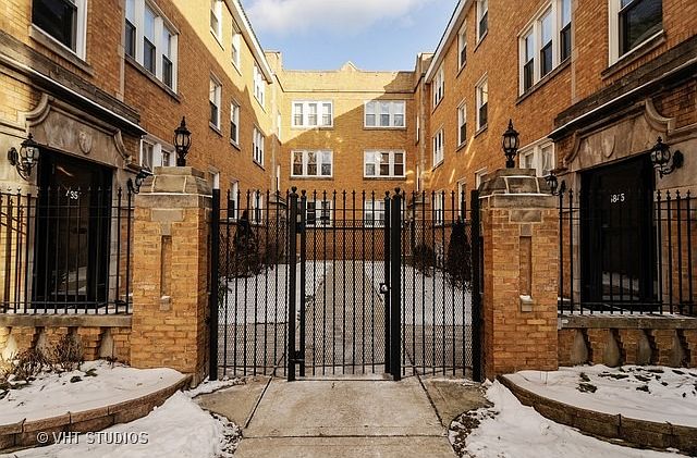 1st image of 4849 N Wolcott Ave APT 1E