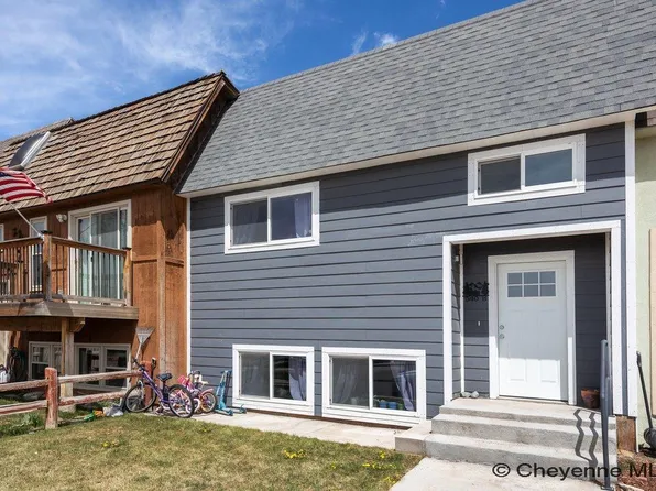 540 S Lincoln St APT B, Laramie, WY 82070