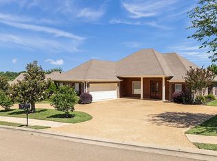 322 Cornerstone Dr, Brandon, MS 39042